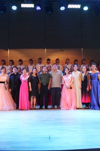 快猫视频
举办“2016迎新”音乐会