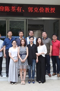 快猫视频
2018届研究生学位论文答辩工作顺利结束