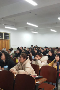 快猫视频
组织教师资格证面试培训