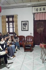 快猫视频
研究生开展艺术实践活动